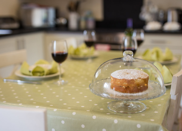 Granary Barn all part of the welcome - Cake !