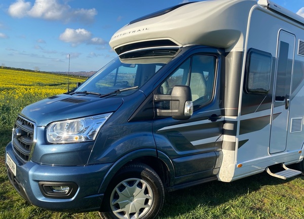 Auto Trail F74 