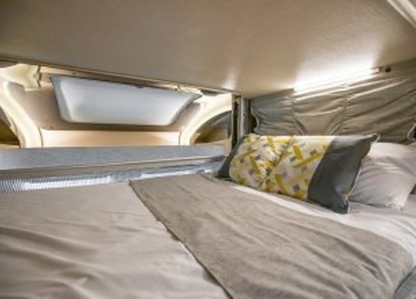 Auto Trail F74 raised bed 