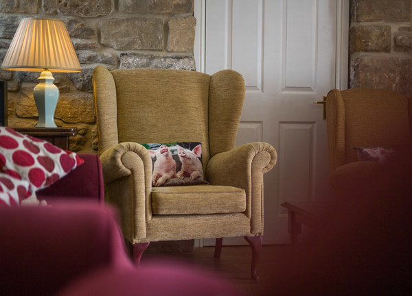 Pig Run Barn 4 Star Gold near Beamish, Durham and Newcastle , enjoys lots of comfy chairs and sofas for you and your guests 